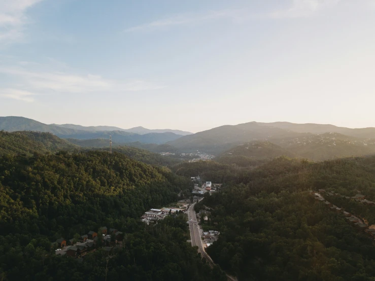 the beautiful scenery of a city in the mountains