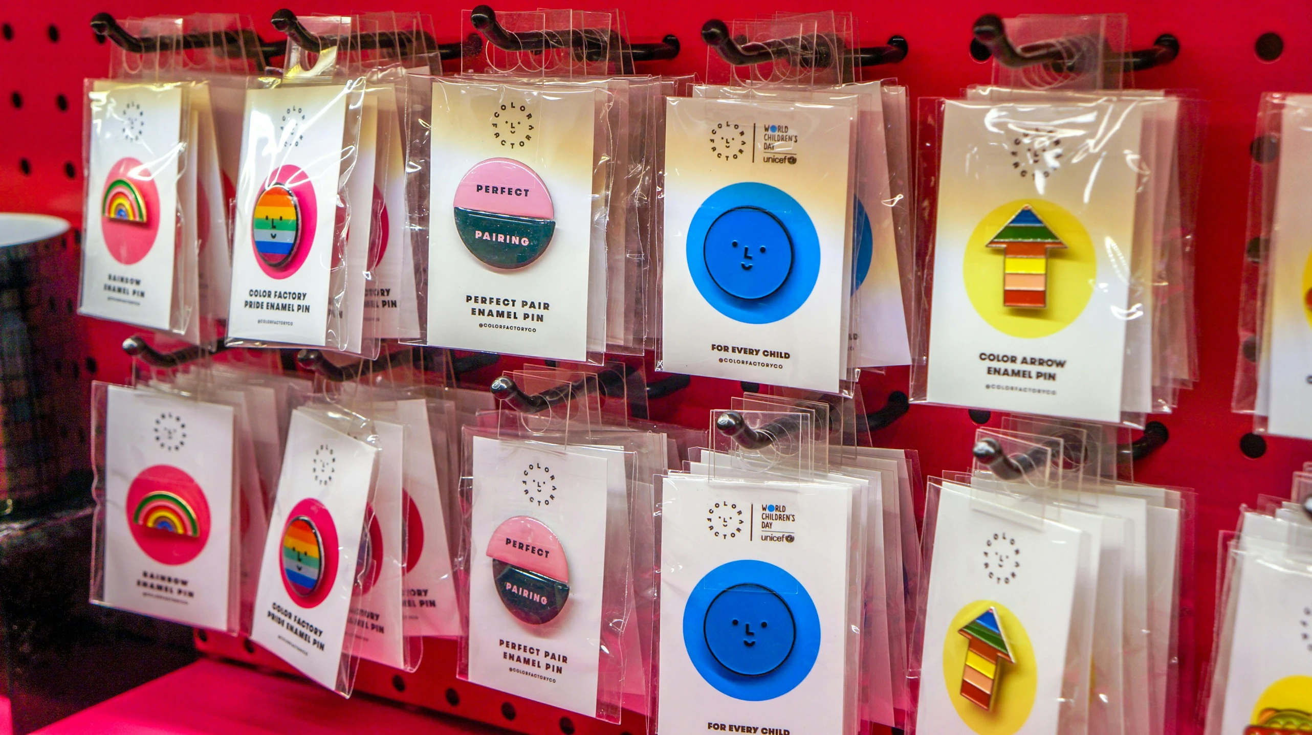 many different colored circles are pinned in individual cards