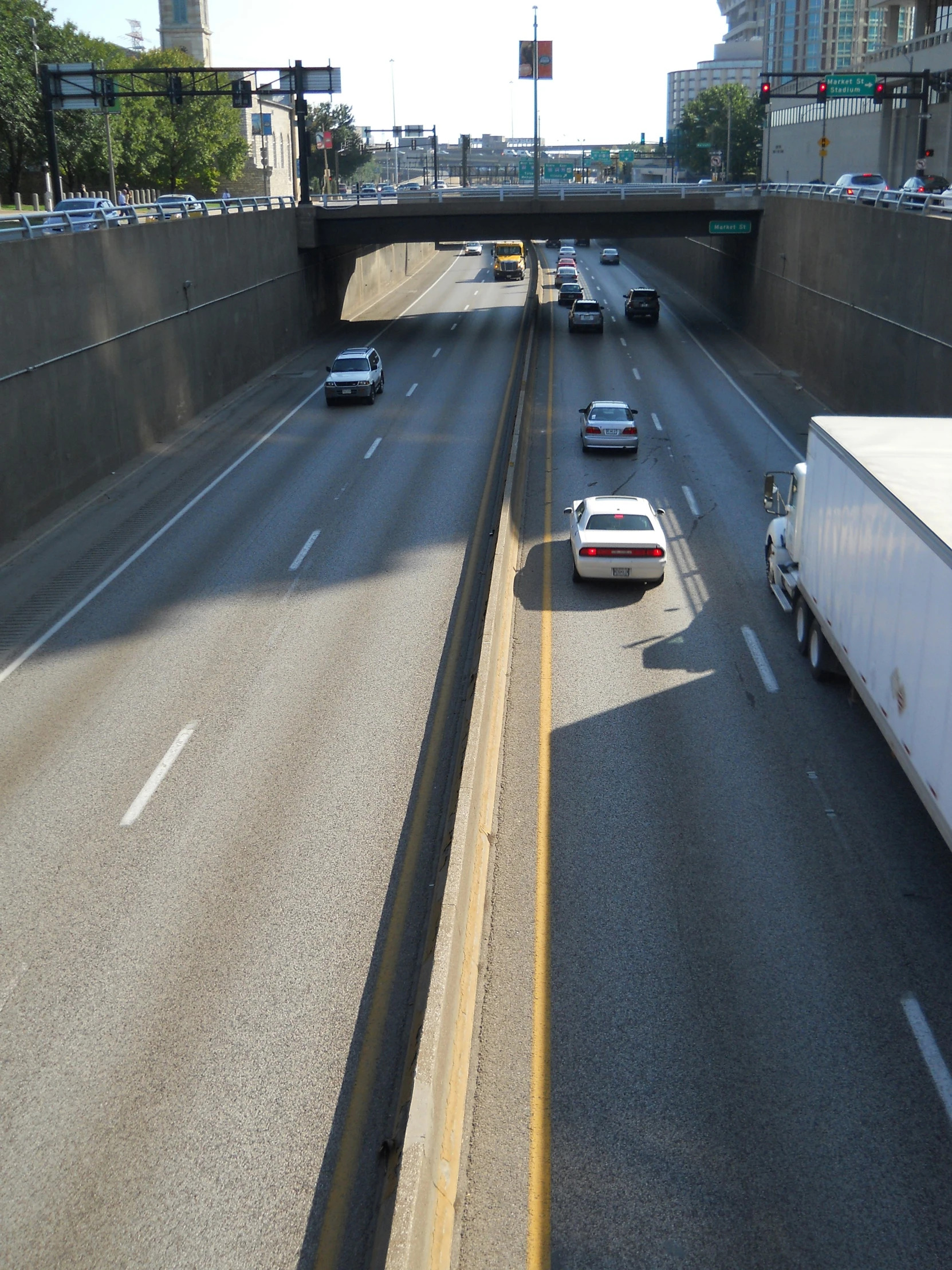 a highway filled with traffic and lots of cars