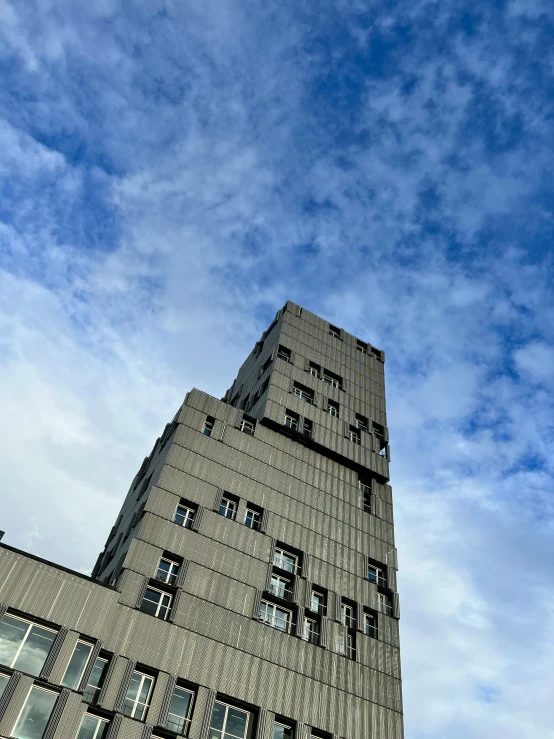 a building that has lots of windows on top of it