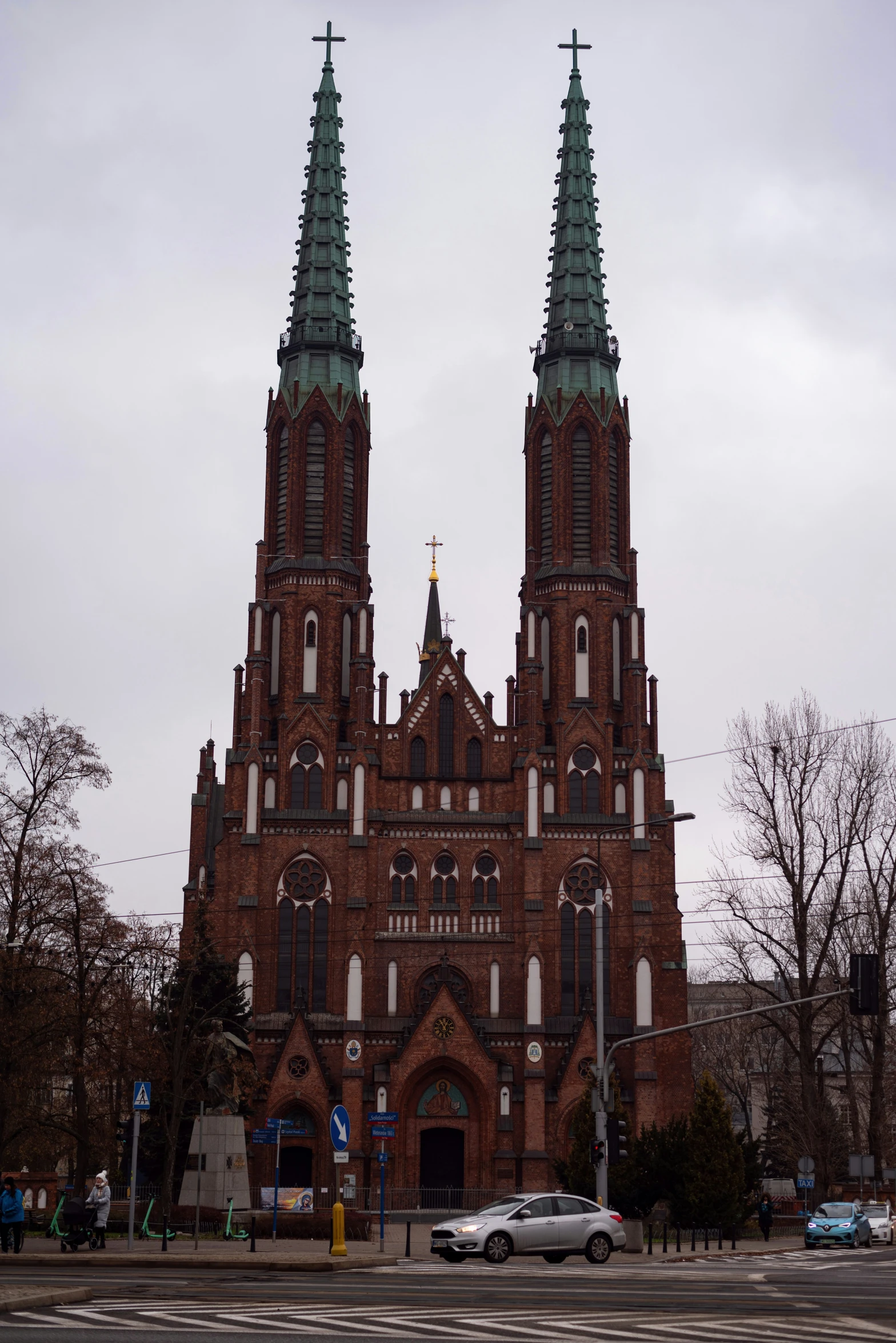 a building with two towers and large towers