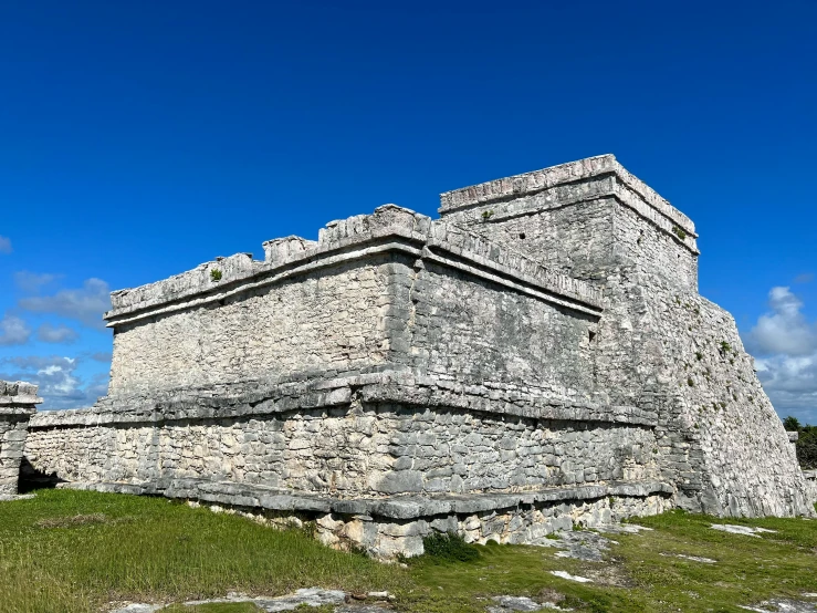 an image of an outdoor setting with some building