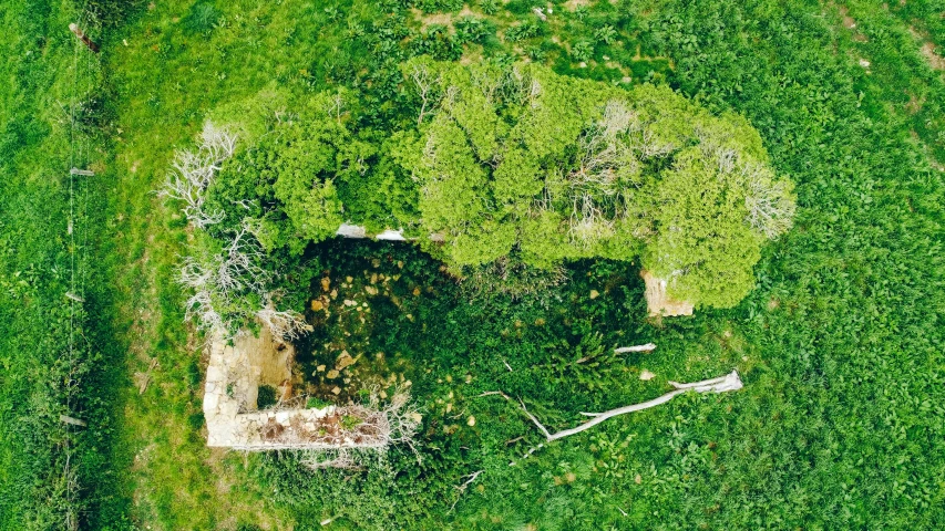 an aerial po shows the shape of a hole in the ground