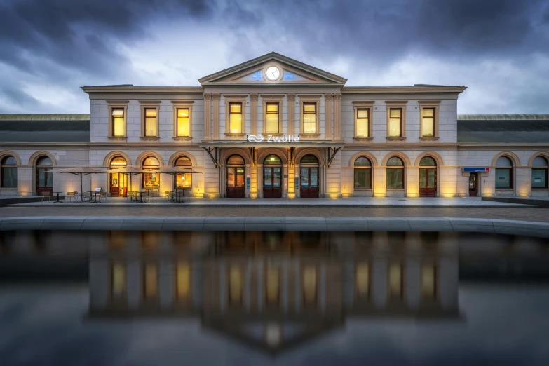 an image of an outside scene with the reflections in water