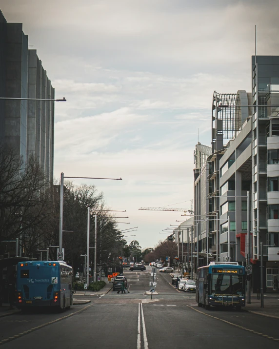 a city street filled with traffic on both sides