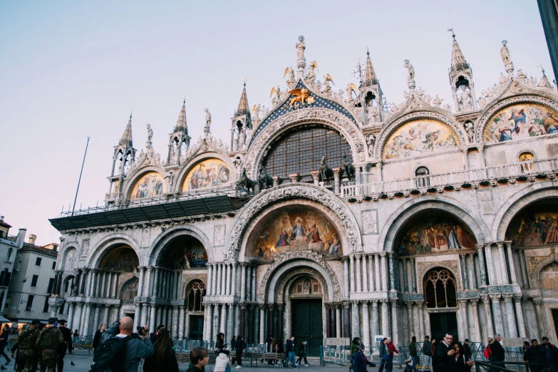 an outdoor po of a church in venice