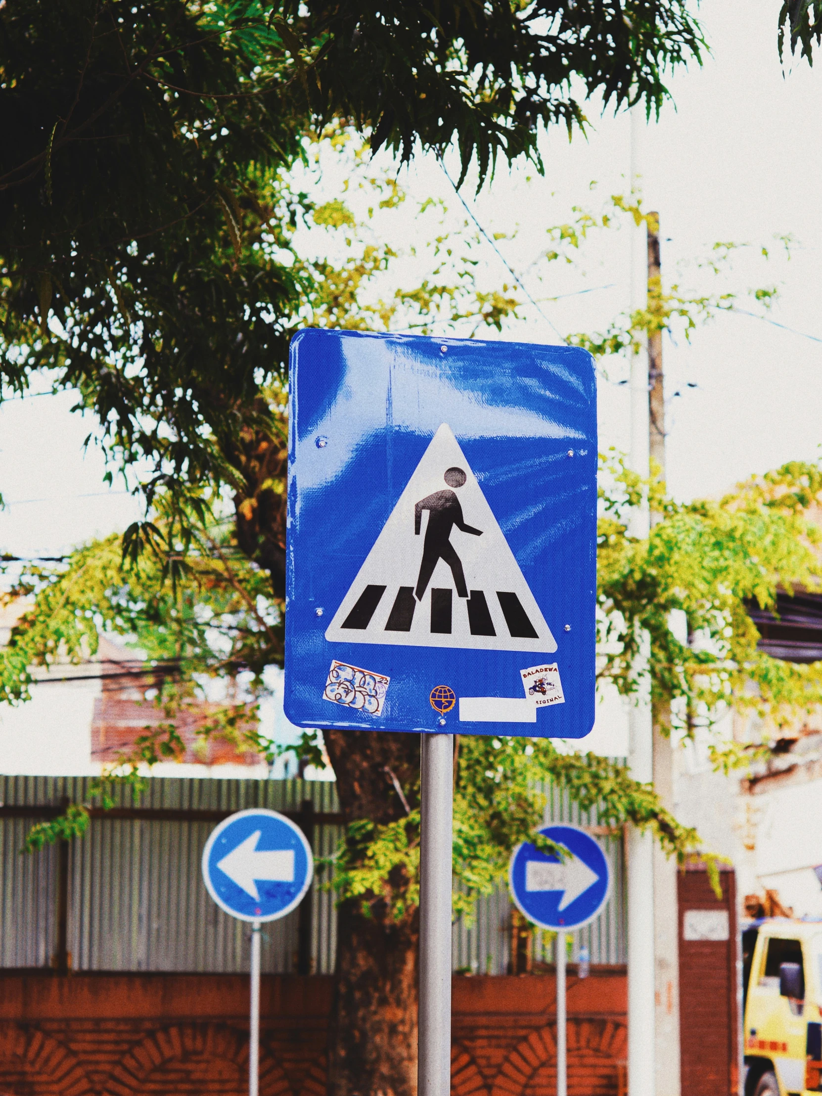 the pedestrian crossing sign indicates that you are going for pedestrians