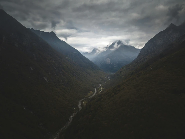 there are a few rivers in the middle of mountains