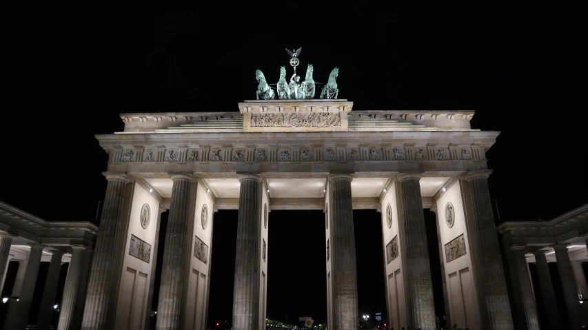 a big monument in the middle of a city at night