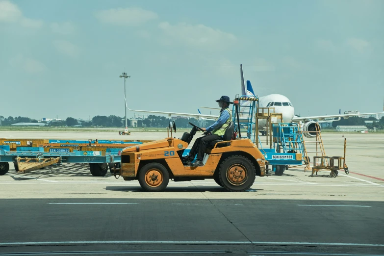 an air port run way with a fork in the back