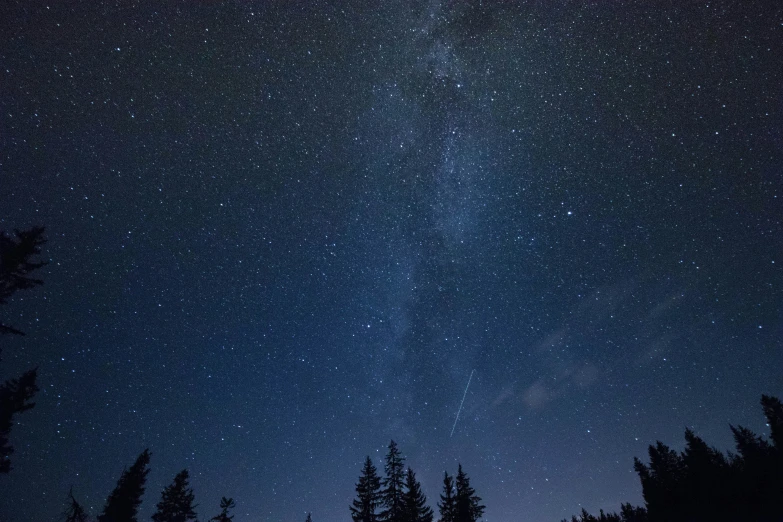 an image of some stars in the sky