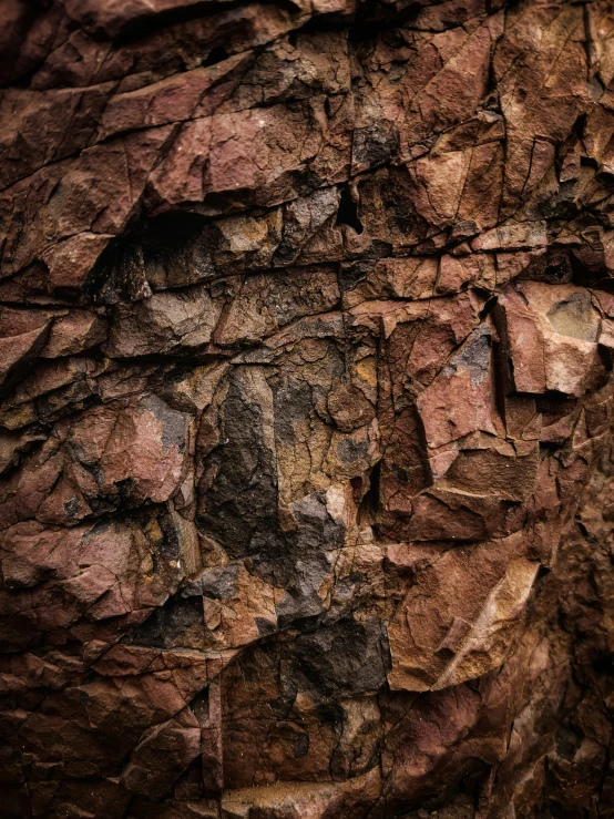 rocks that are brown and brown color with little bumps