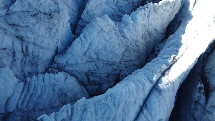 an image of a mountain that looks like an ice sheet