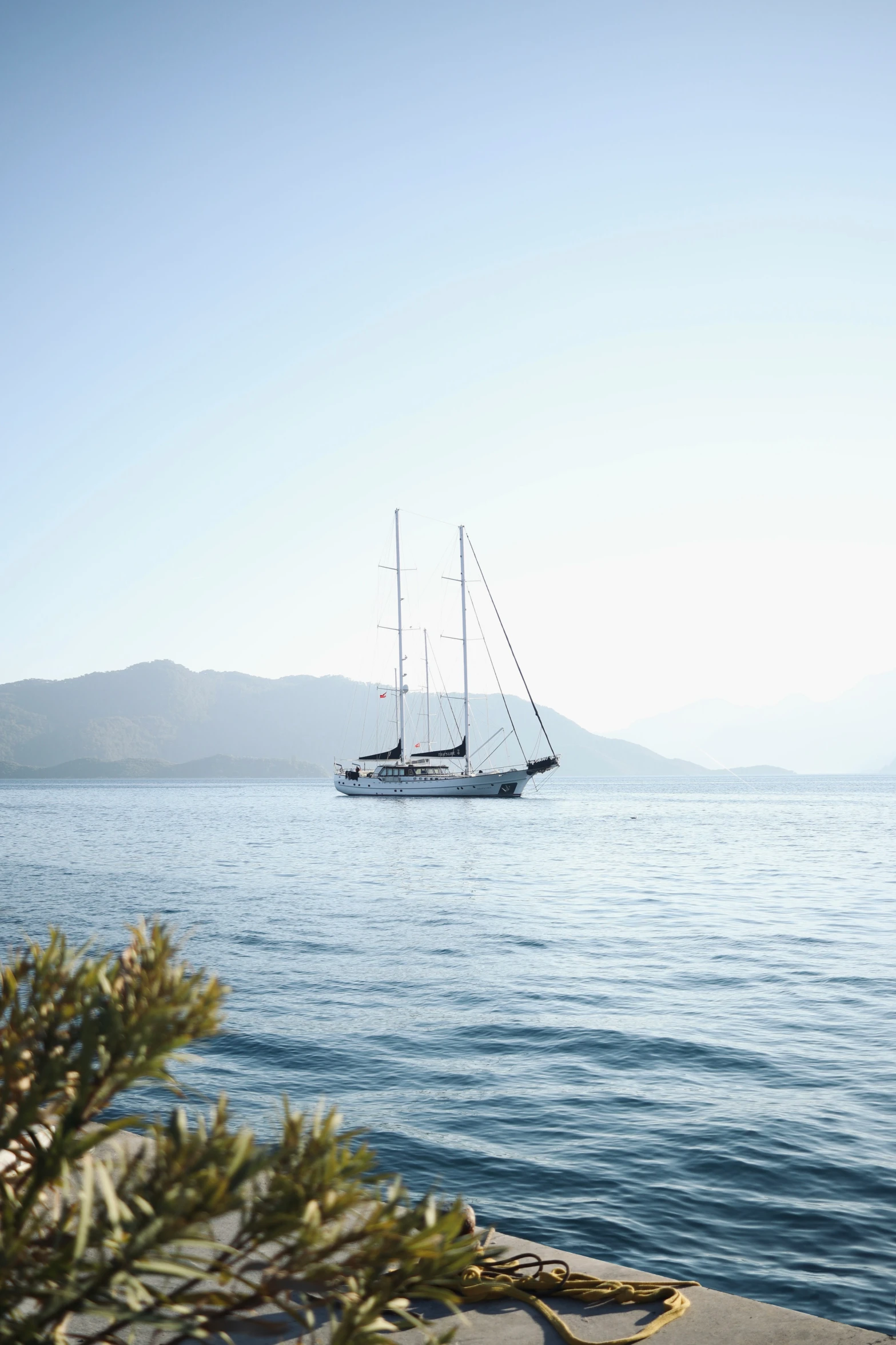 sailboat sailing in the open water during day