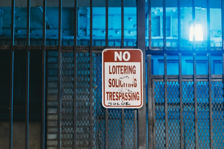 there is no loitering on this building in the city