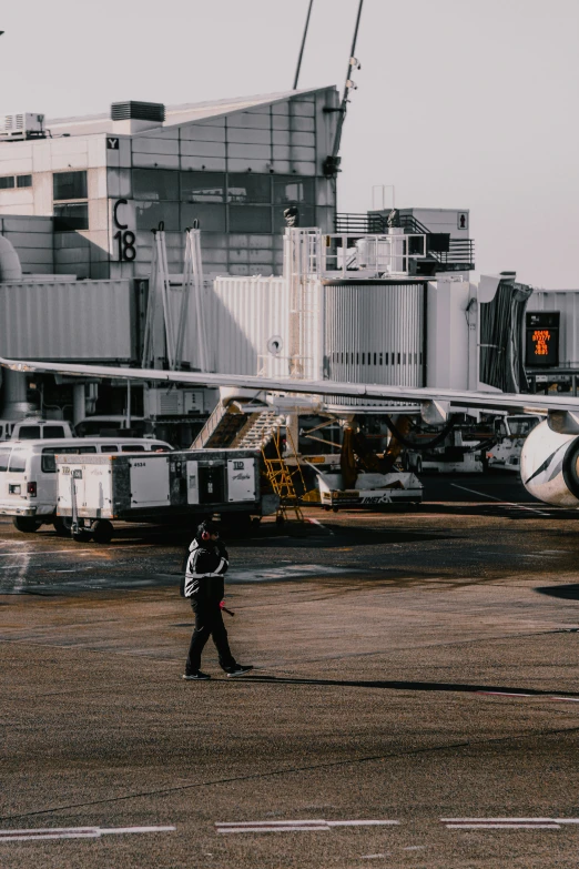 there are many airplanes parked at the airport