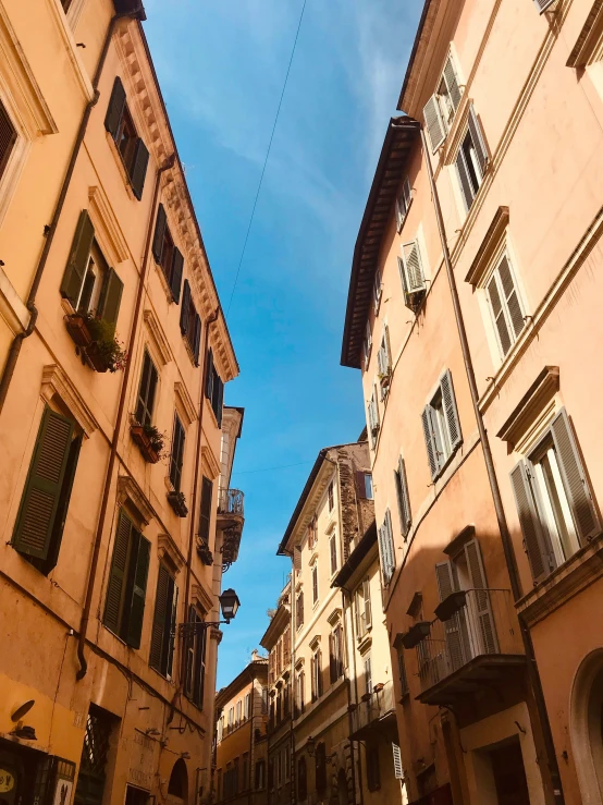 the narrow streets in the old city with no traffic