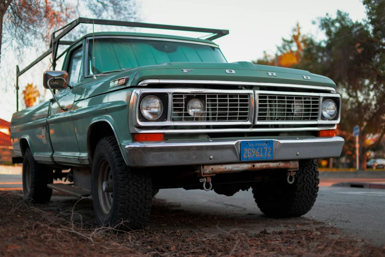 a truck that is on the side of a road