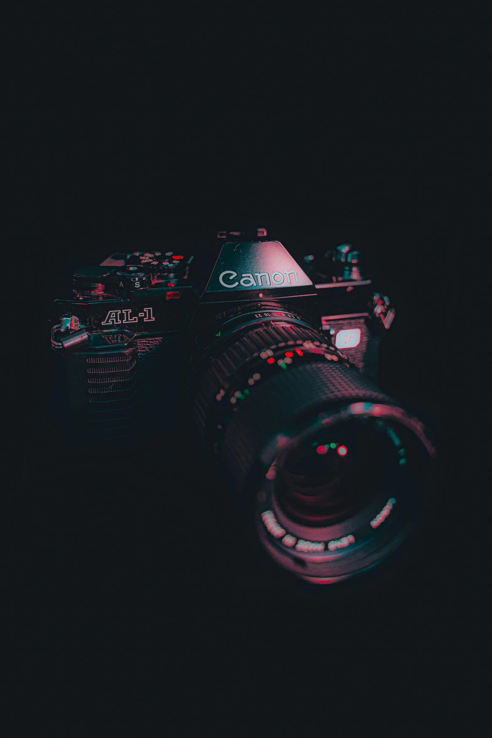 a po of a digital camera taken at night