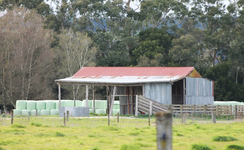 this farm house is out in the country