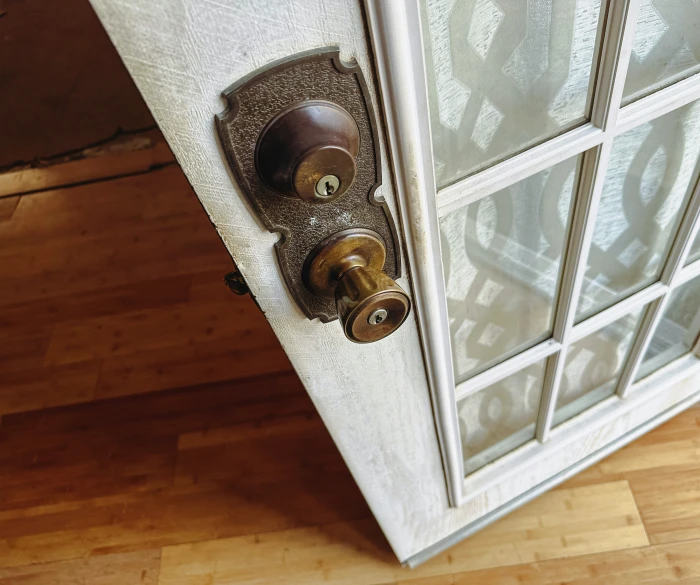 this is a vintage style door handle and 