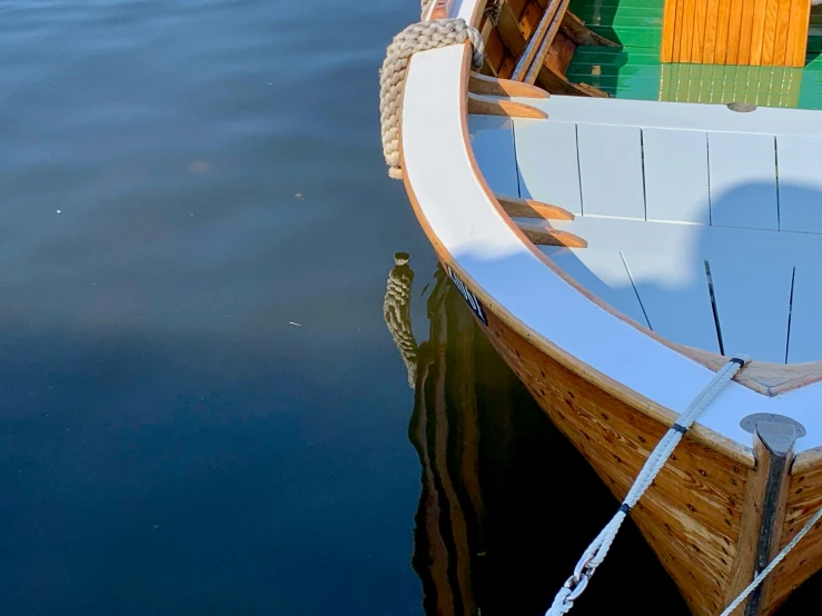 a picture of a boat docked in the water