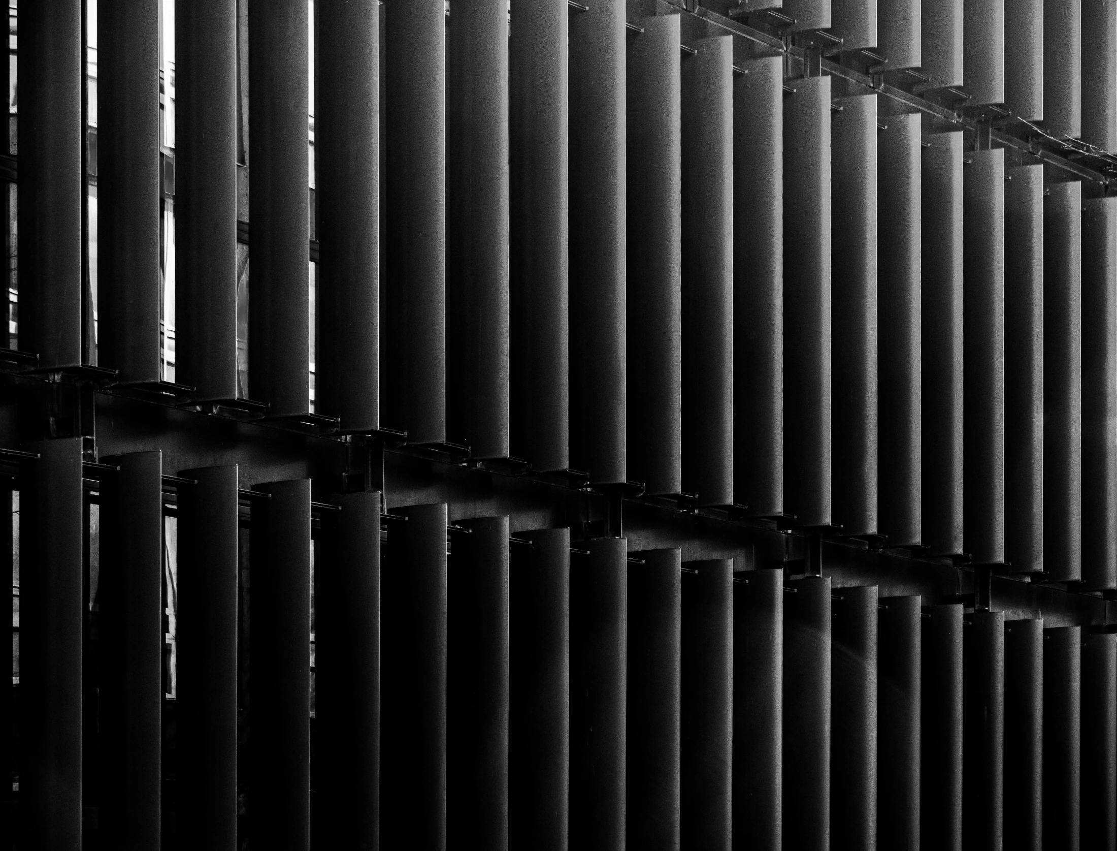 black and white po of an object with horizontal blinds