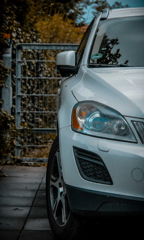 the front of the vehicle has a bright white light