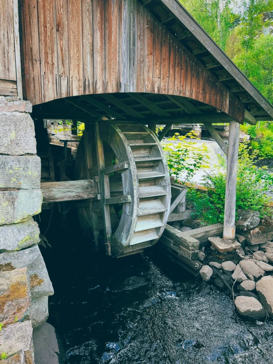 a bridge on which the water has been carved for people to see