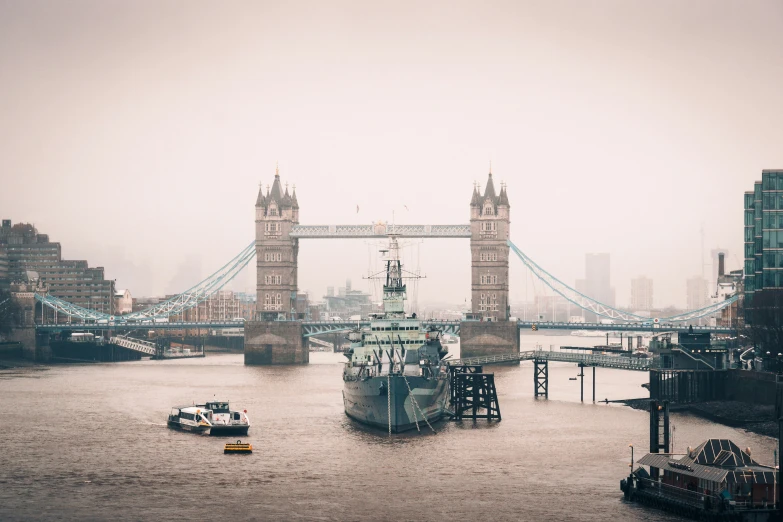 a very big pretty bridge in the middle of the water