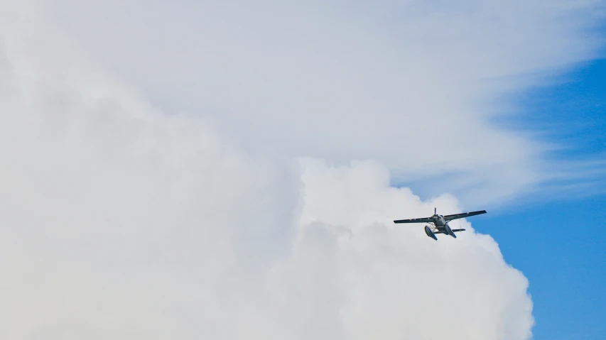 a plane that is flying in the sky