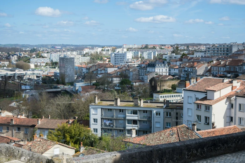 the view over the roofs of many buildings