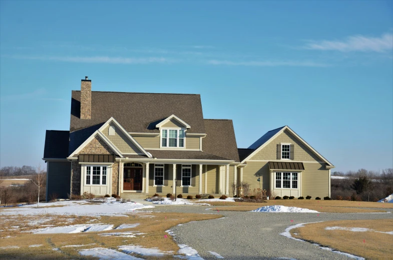 a home that is very well maintained in winter