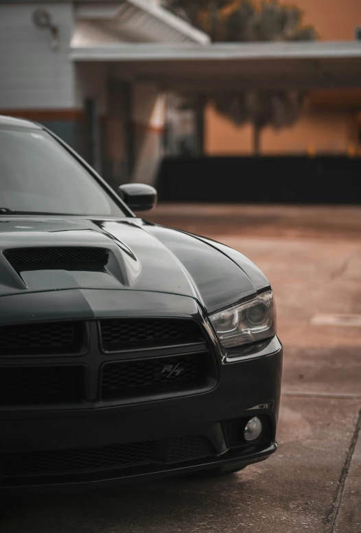 an image of the front end of a vehicle