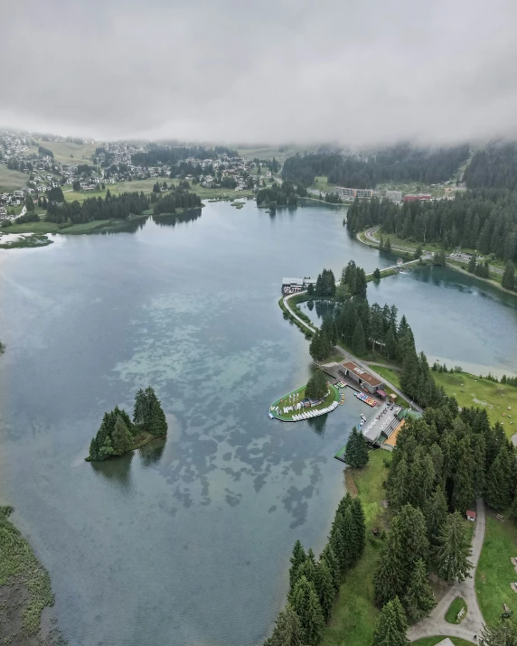 there is an island in the middle of the lake