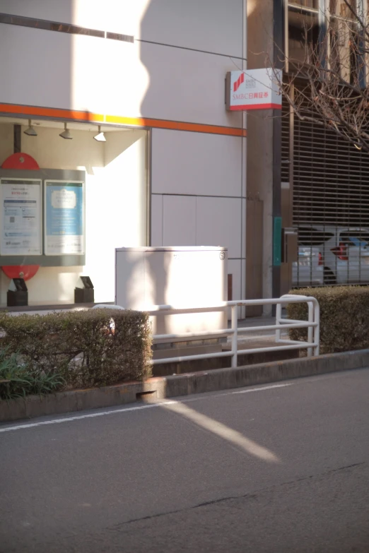 a bench that is next to a street