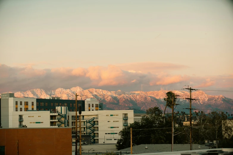 a very nice mountain range on a clear day