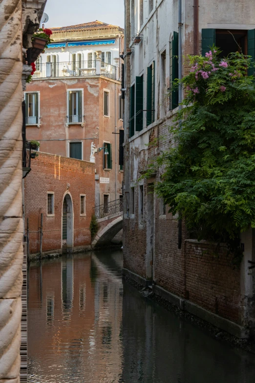 a view down an alley way at some buildings