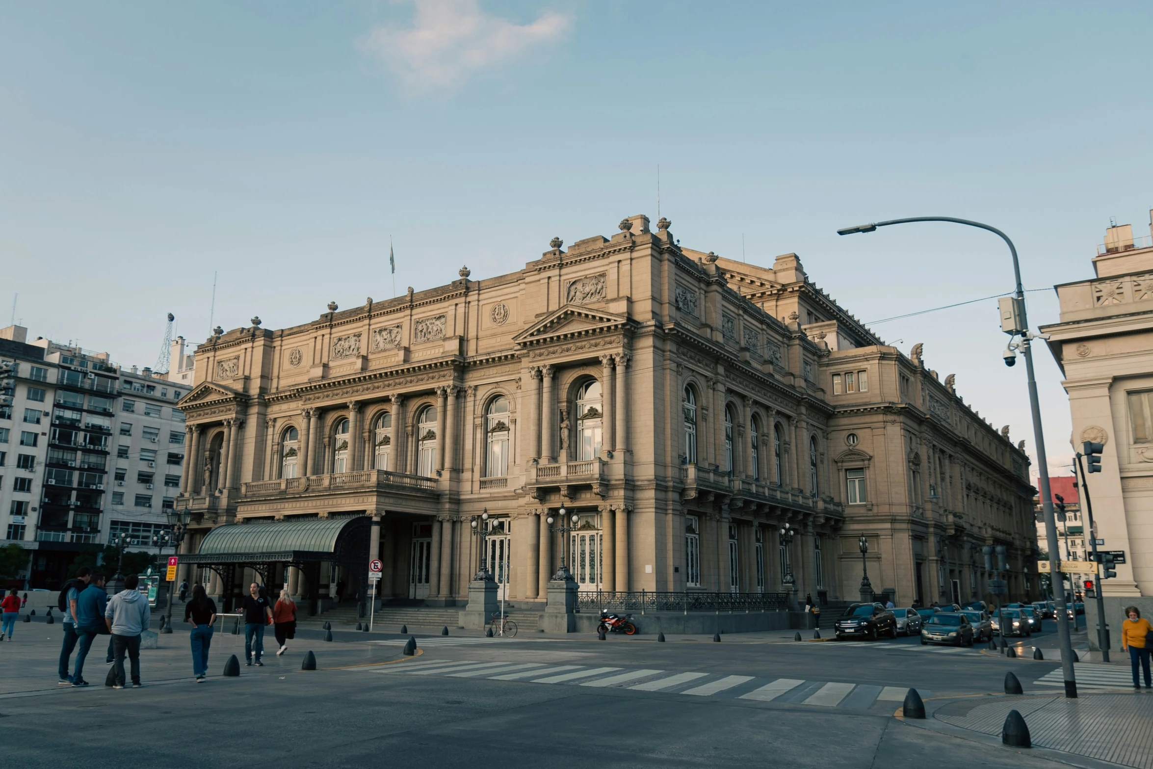 a picture of a building that is standing