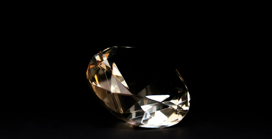 a diamond is shown against a black background