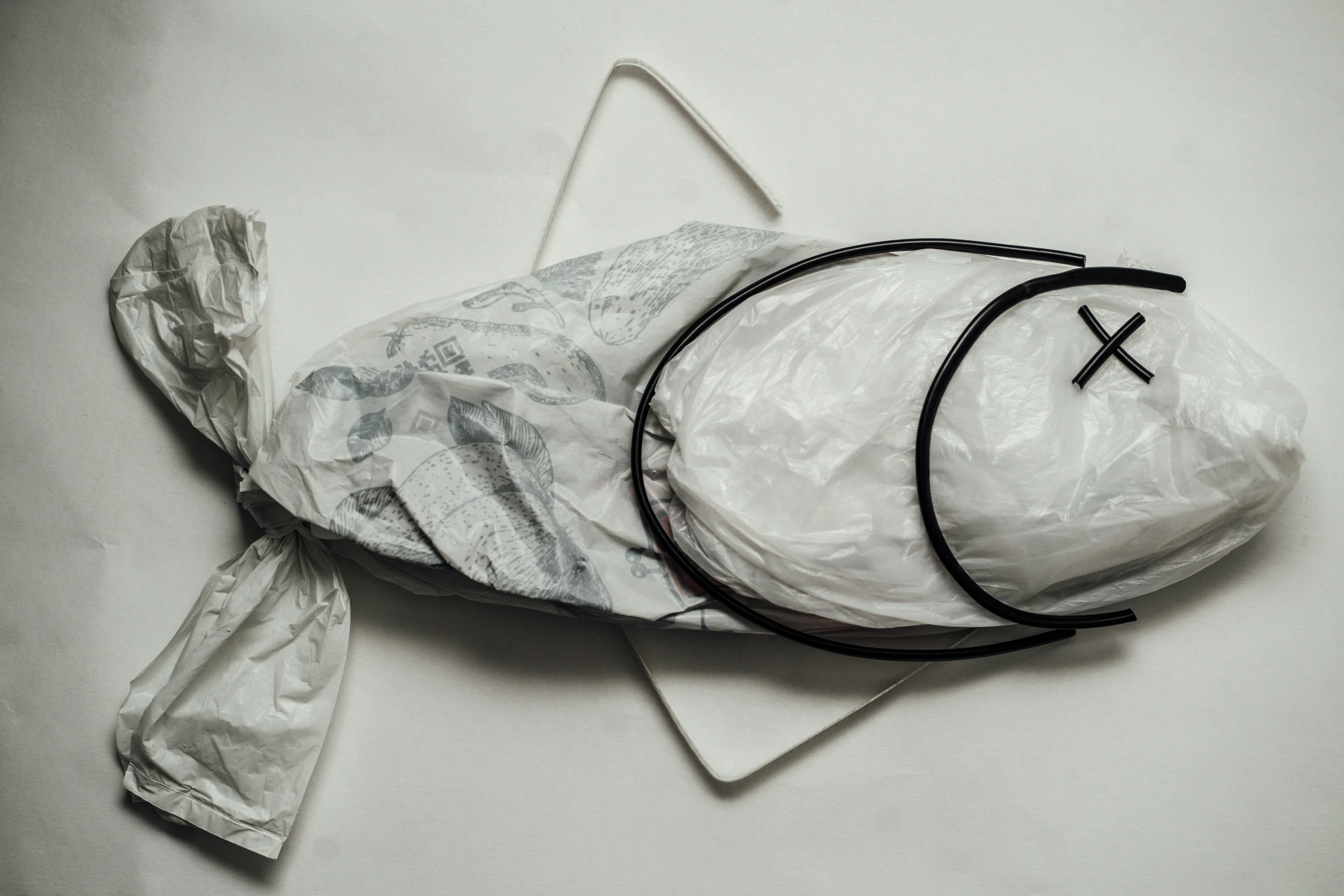 a bag has been wrapped in plastic to look like an animal