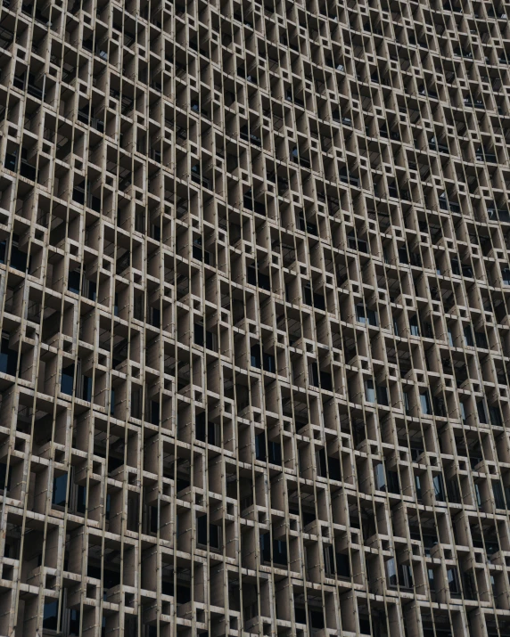 a large, interlocked pattern in concrete wall