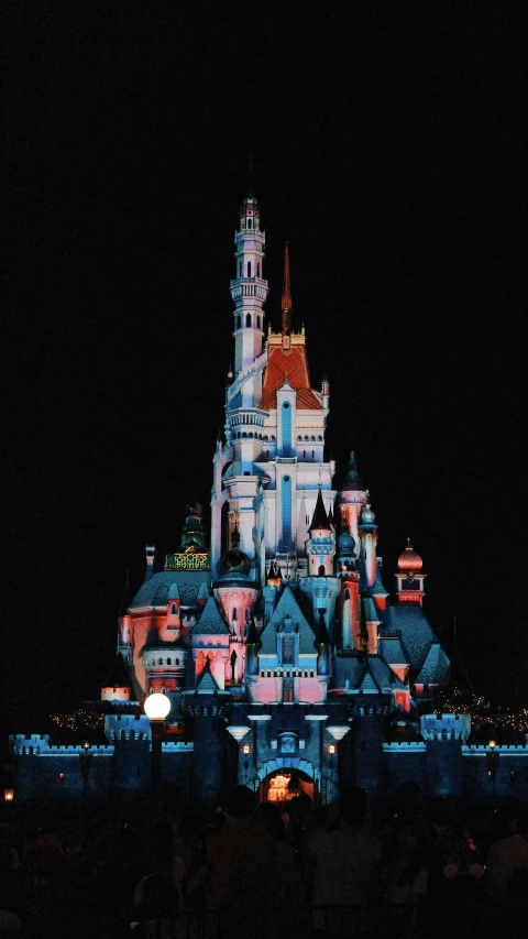 the castle is lit up all evening before thanksgiving