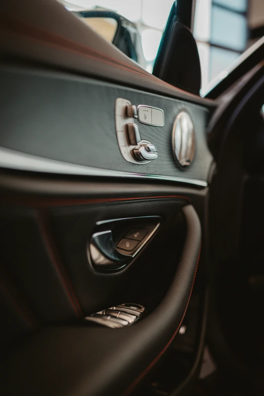 the gear and ons in a car's dashboard