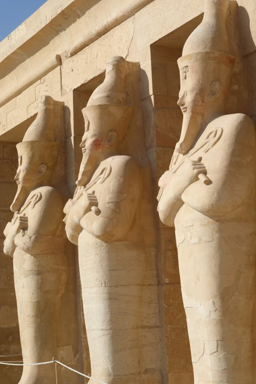 the statues of pharaohs on display at the abut in abut