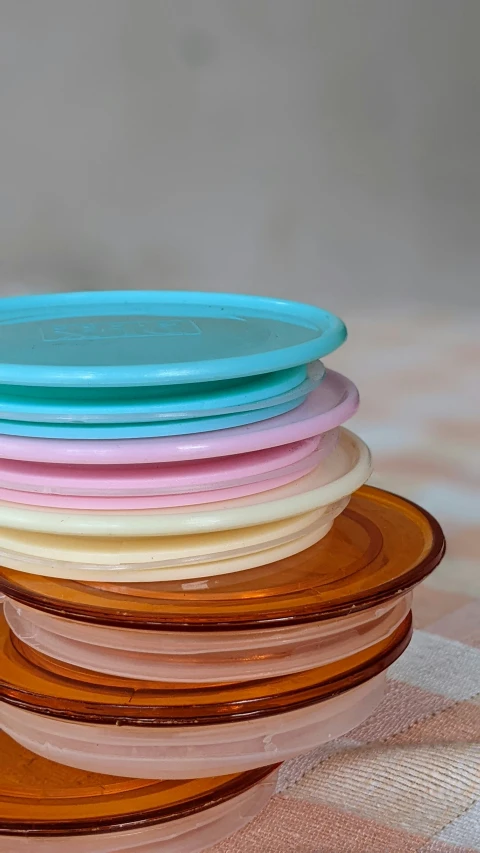 a stack of plates sitting on top of each other