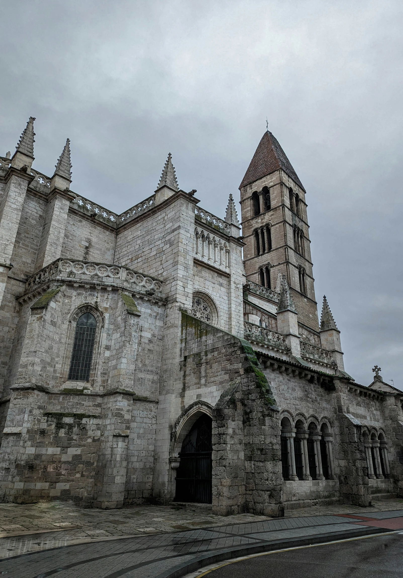 the front facade of an old castle style building