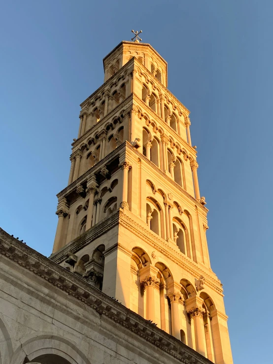 there is an old, decorative building and tower