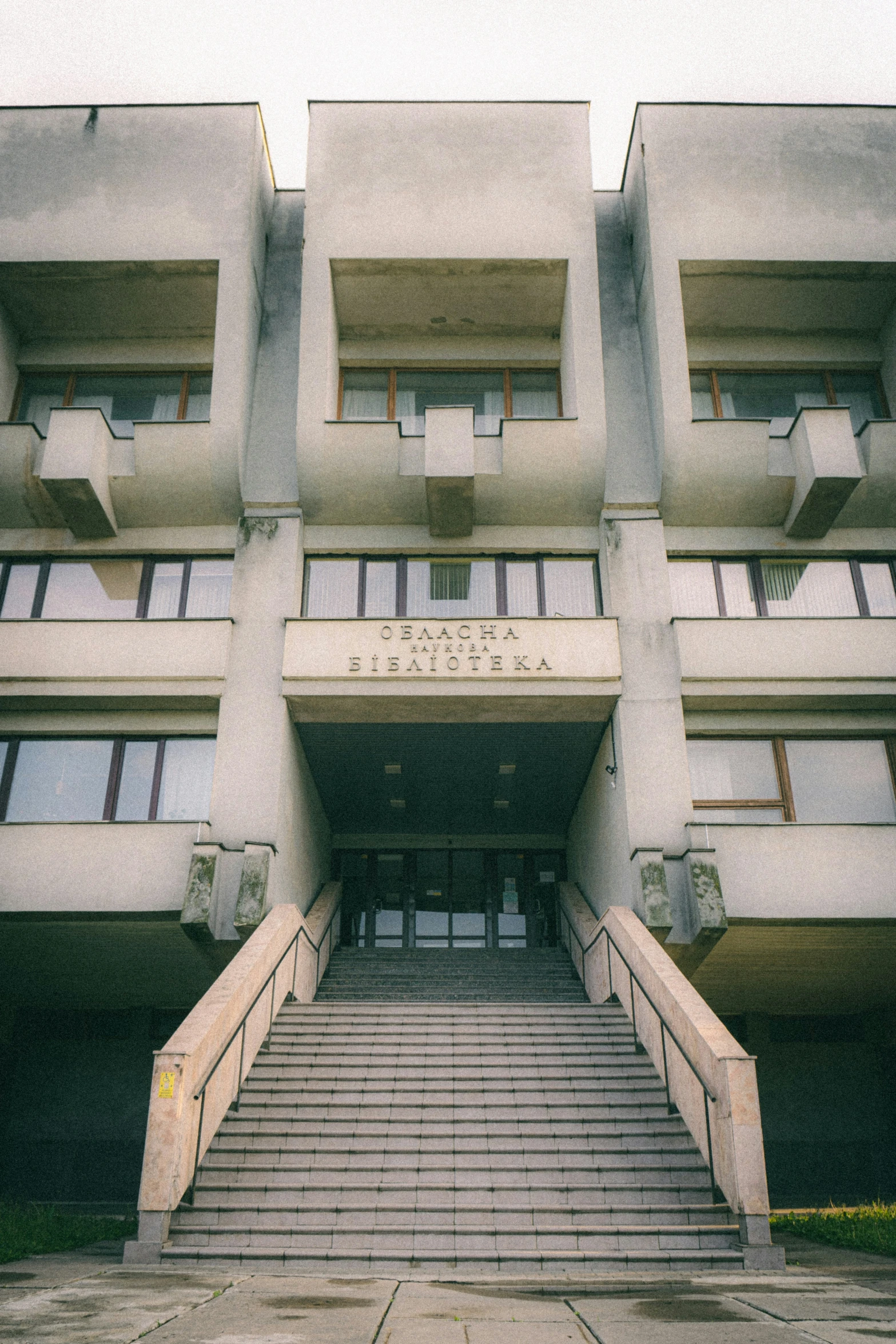 an old building that looks very nice and empty