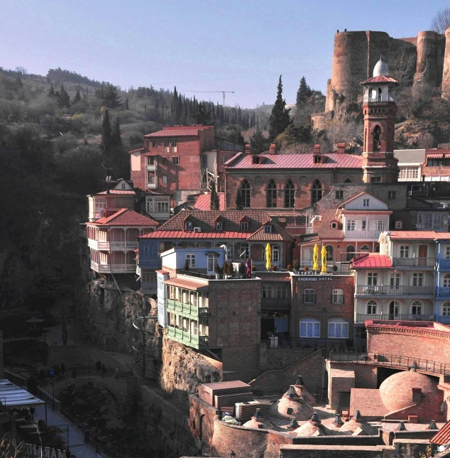 the city of a town in spain sits atop a hill